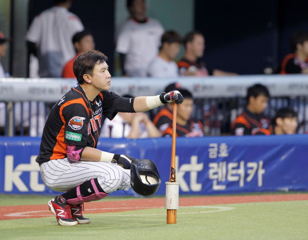 타석을 기다리는 주장 박준서선수